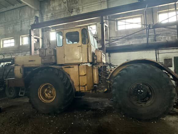 Продам К-701,в комплекте