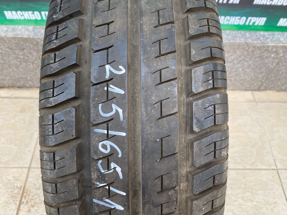 Гума летна бусова гуми 215/65/16 “ 102/100H Continental VancoContact