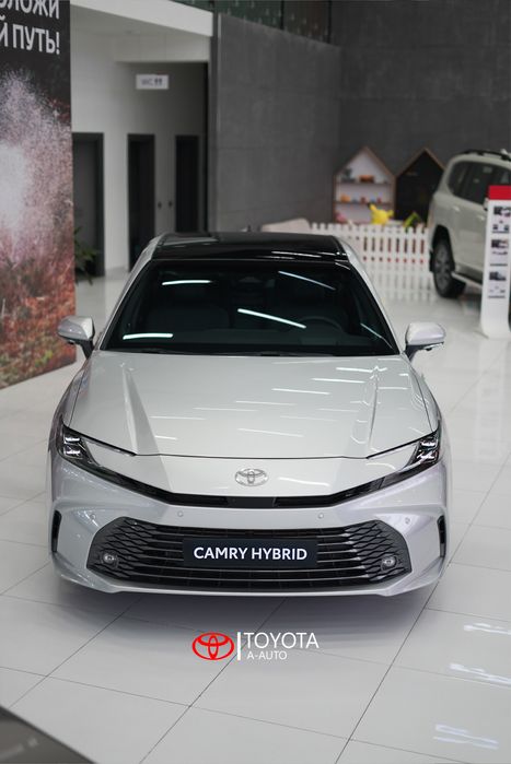 Toyota Camry Hybrid Prestige H1 Japan