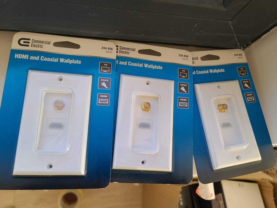 Conector HDMI+Coaxial pentru perete