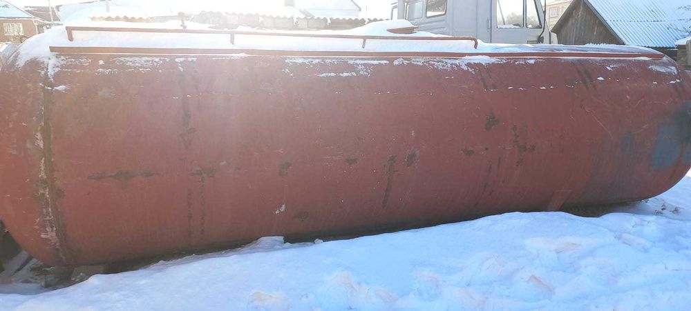 Цистерна, бочка, емкость. (Для ассенизатора).