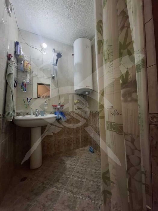 Продава се Двустаен апартамент в Варна, Владислав Варненчик - 74 кв.м за 2163 €/кв.м - Снимка #6