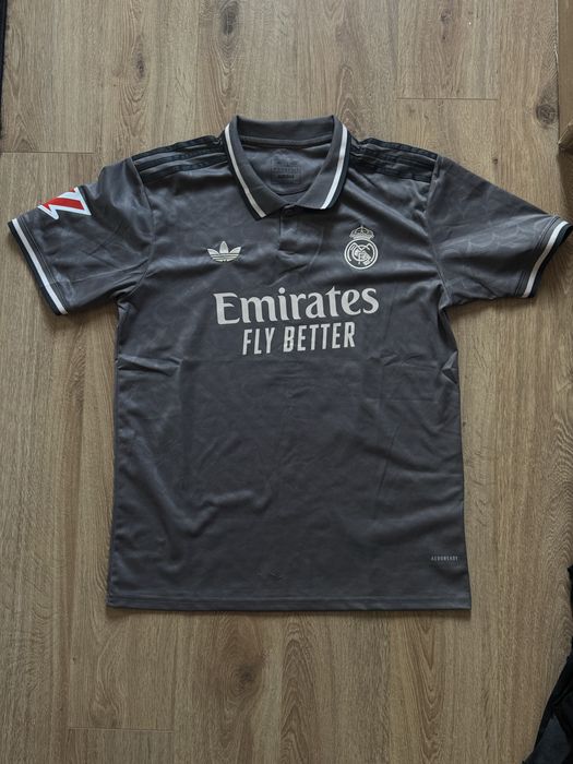 Екип Реал Мадрид Валверде