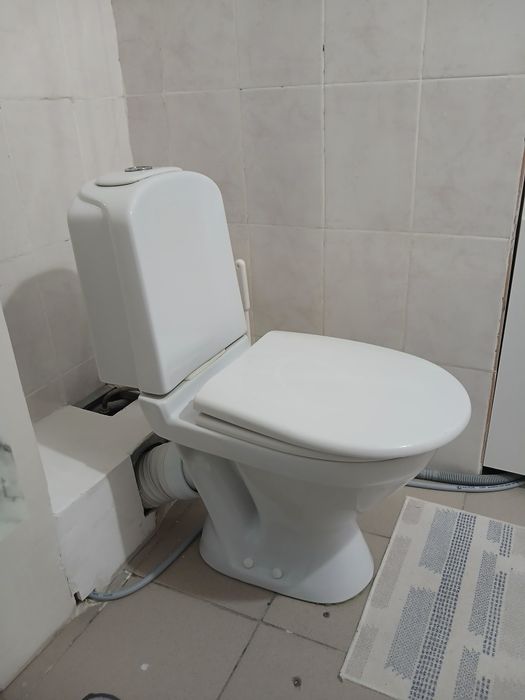 Продам рабочий унитаз