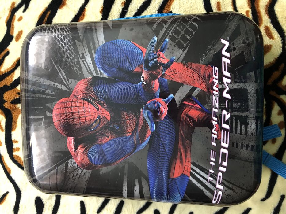 Продам рюкзак школ.