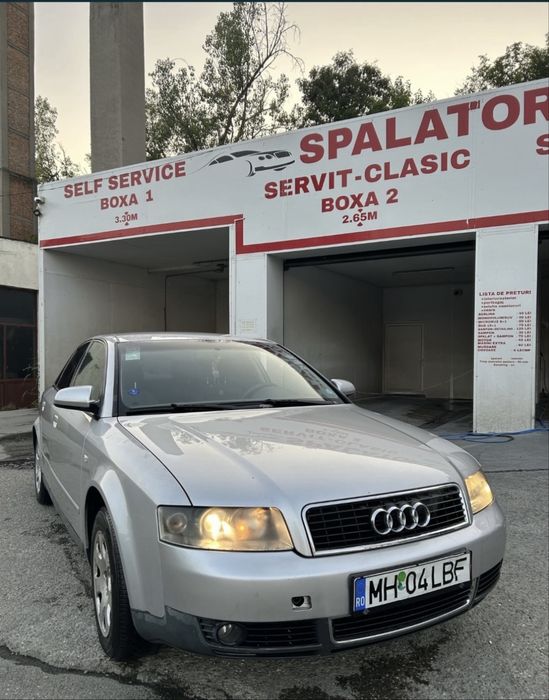 AUDI A4 Avant 2002 — imagine 1