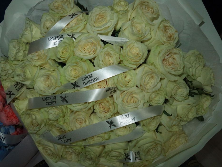 Продам букет цветов роз