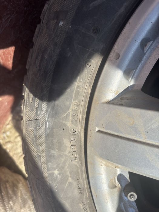 Vând jante de tablă + anvelope M+S 195/65 R15 – VW -200 lei toate