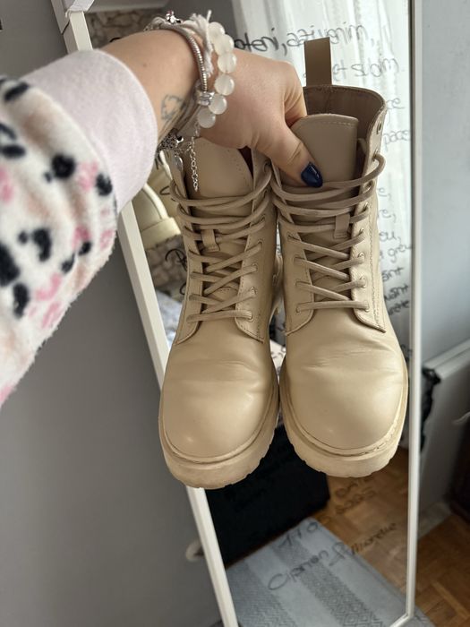 Bocanci H&M Crem nr.37