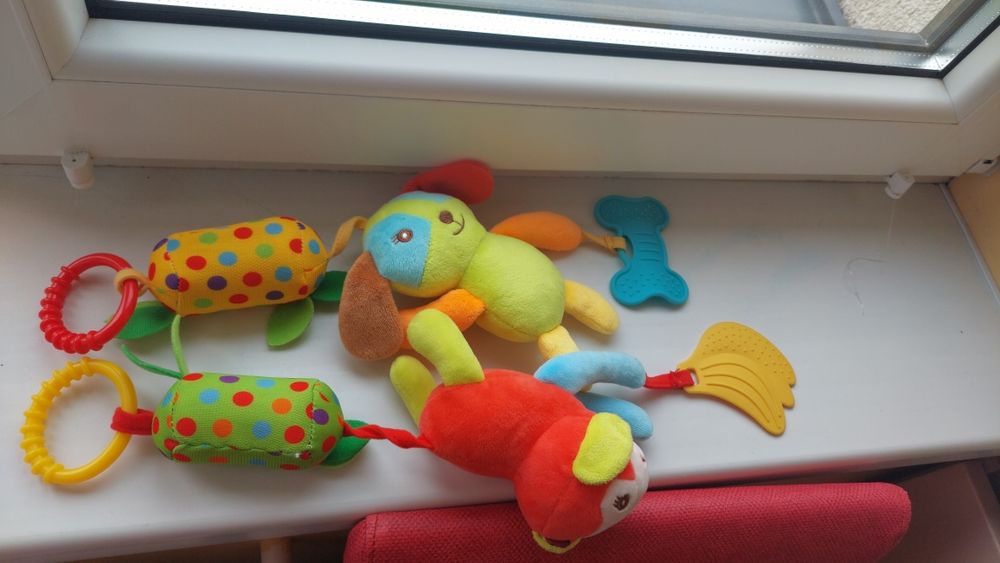 Jucării cu zornaitoare & silicon