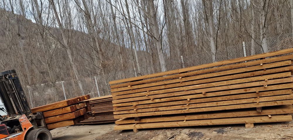 Дървен материал, дървени конструкщции, мебели и дърва огрев