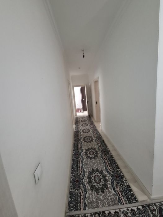 Arenda kvartira Yashnabod Olmos Navastiroyka 3xona 3etaj  oilaga beril