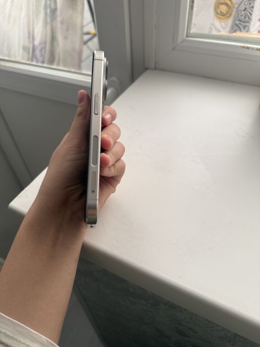Продается Iphone 15 pro (рефреш).