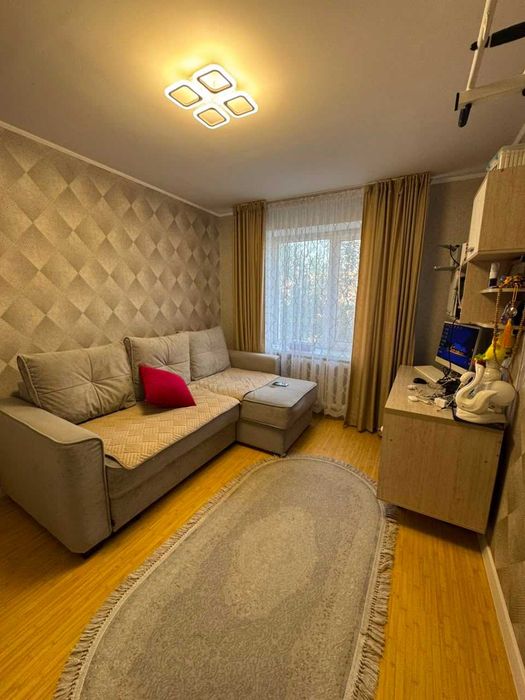 Продам 3-х комнатную квартиру