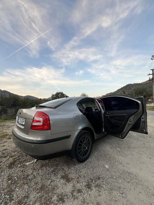 SKODA Octavia 2008 — imagine 5