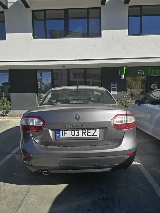 Renault Fluence 1.6 Benzină – 2014 – 90.773 km – Stare excelentă