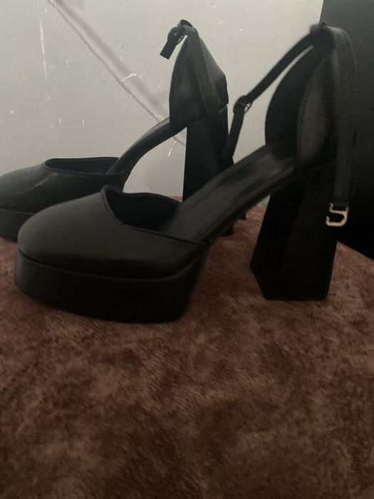 Продам каблуки 38/39 размера