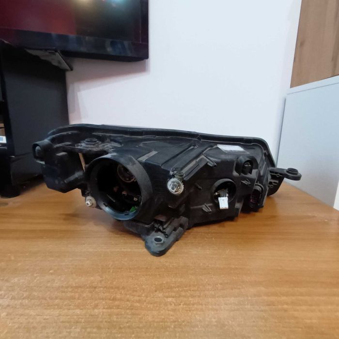 far stanga bixenon led skoda superb 3v1941015b