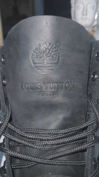 louis vuitton x timberland black