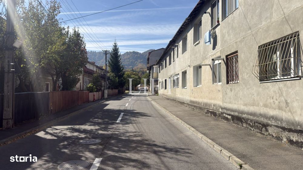 Garsoniera decomandata, Zona Noua