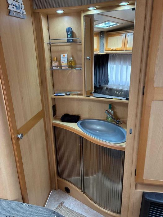 Rulota HYMER TEC 390 usoara cu dotari extra de 2500 euro Nu Hobby Knaus Fendt