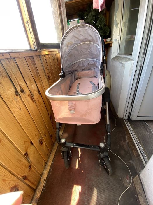 Продам коляску 3в1 вместе с авто сидением