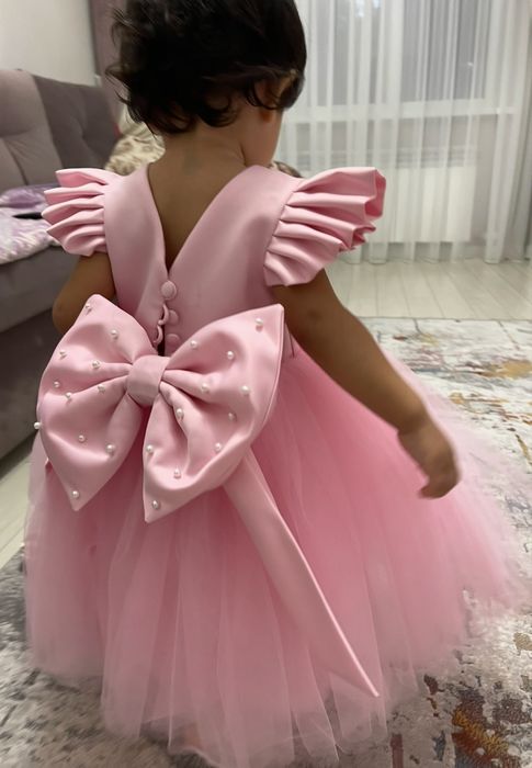 Платье для девочек + желетка+ саукеле