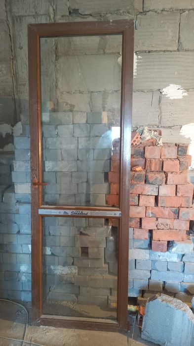 Стеклопакеты продам, дверной группу