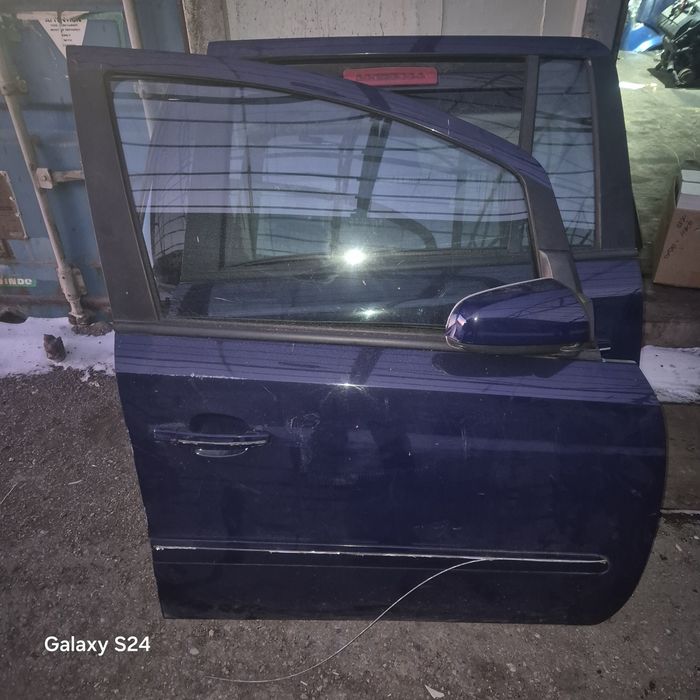 Двери на Опель зафира б