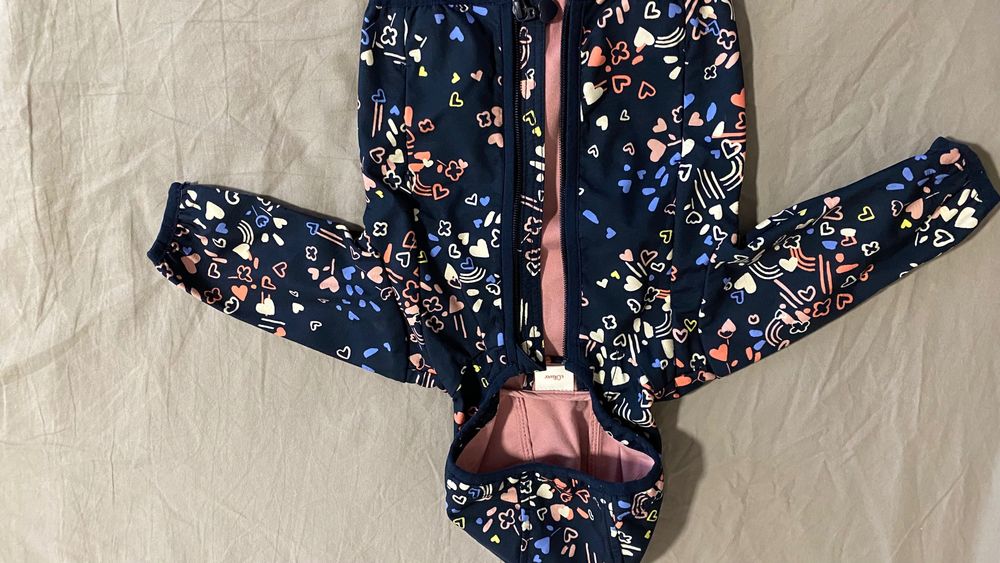 Яке- s. Oliver 62, Name it 68,Benetton 68 плюс подарък