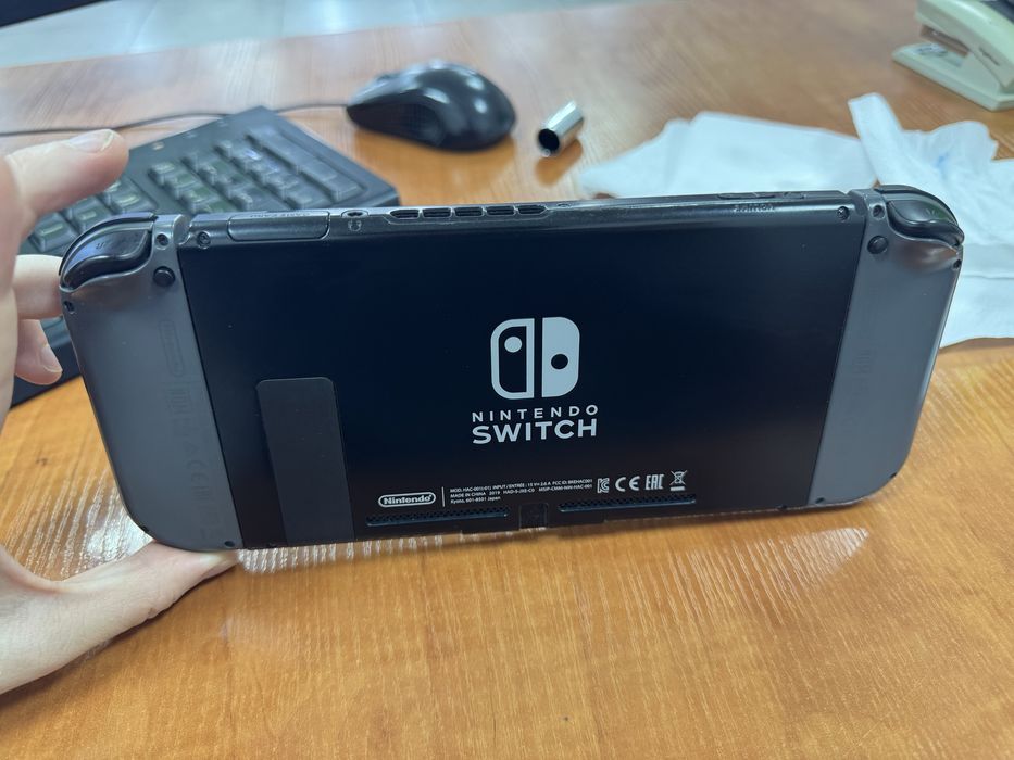 Продам Nintendo Switch 2GEN