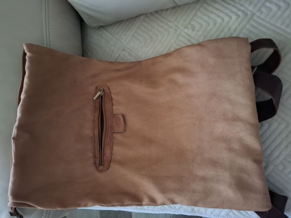 Нова раница от естествена кожа