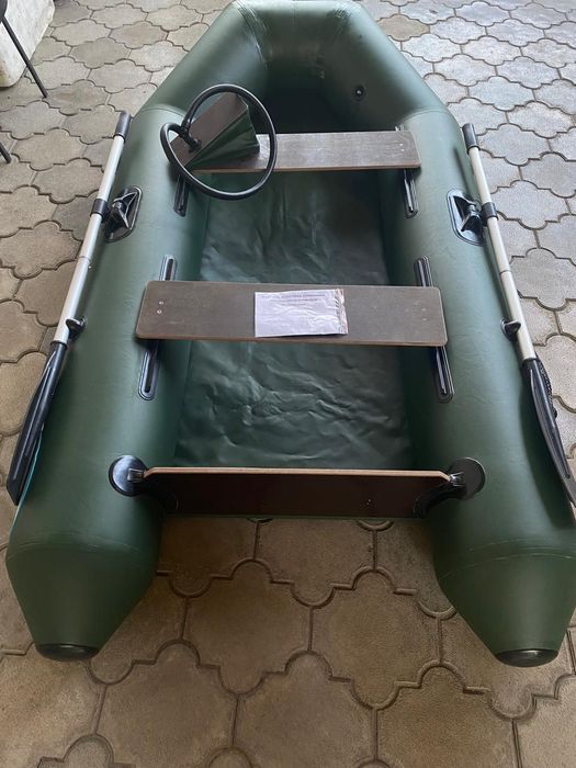 Лодка надувная 240