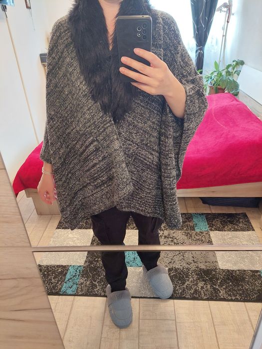 Poncho elegant cu blanita