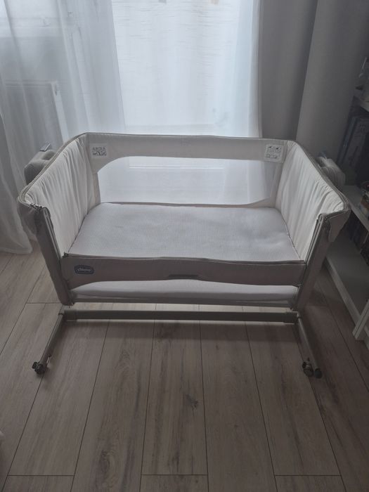 Patut Chicco next to me magic