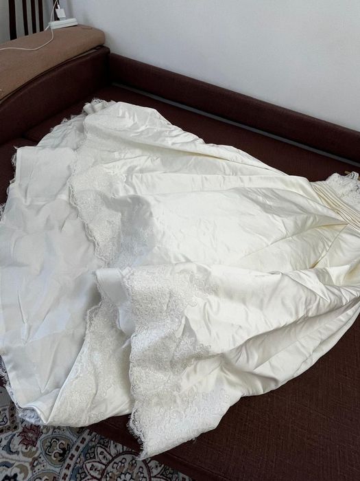 Свадебные платья 2 шт испанский бренд