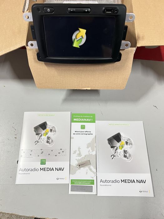 Media nav evolution navigatie Dacia Logan 2 Sandero Duster Mcv noua originala Dacia harti 2026 soft 9.8