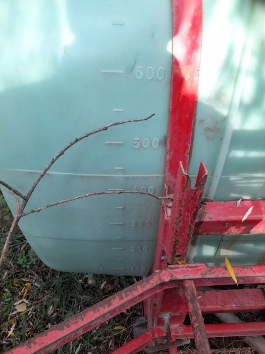 Vand pompa de erbicid