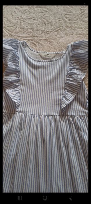 Rochita H&M 9 -10 ani