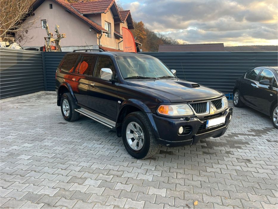 Mitsubishi Pajero Sport 2,5 Diesel