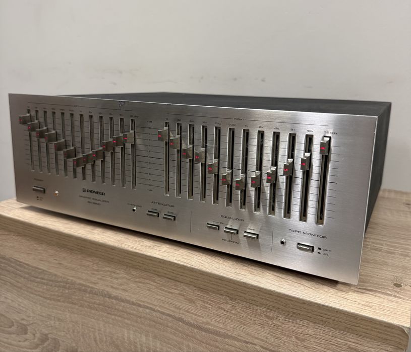 ТОП 12 бандов еквалайзер PIONEER SG-9800