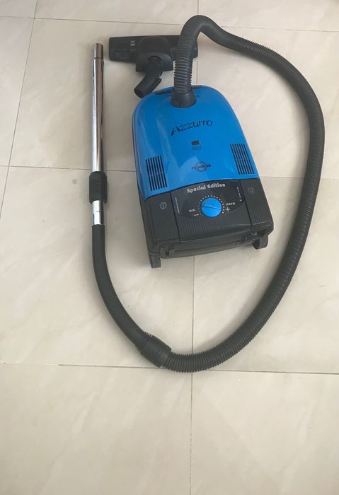 Прахосмукачка Адзуро Adzzuro