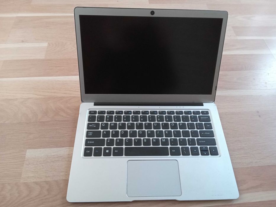 Лаптоп за части Njoy