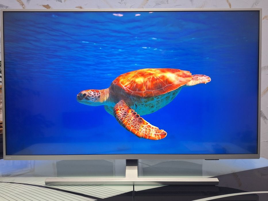 Philis43 PUS8535/12  4K Smart Android Ambilight