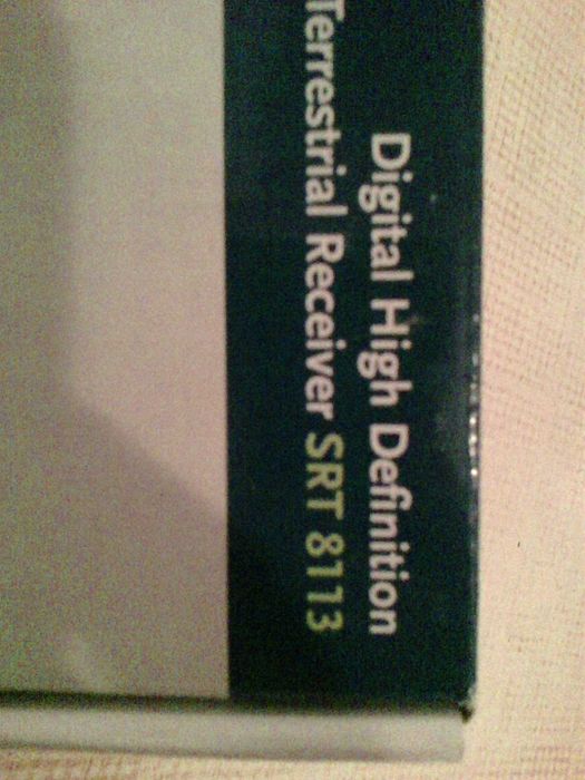 продавам телевизор филипс с тунер стронг