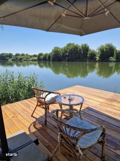 Proprietate Individuală pe Malul Lacului | 450 mp + 200 mp Mansardă |