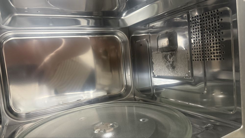 Микроволновая печь