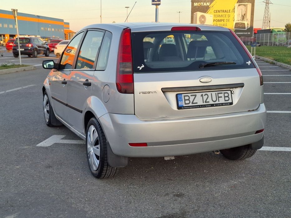 Ford Fiesta 1.4 benzină