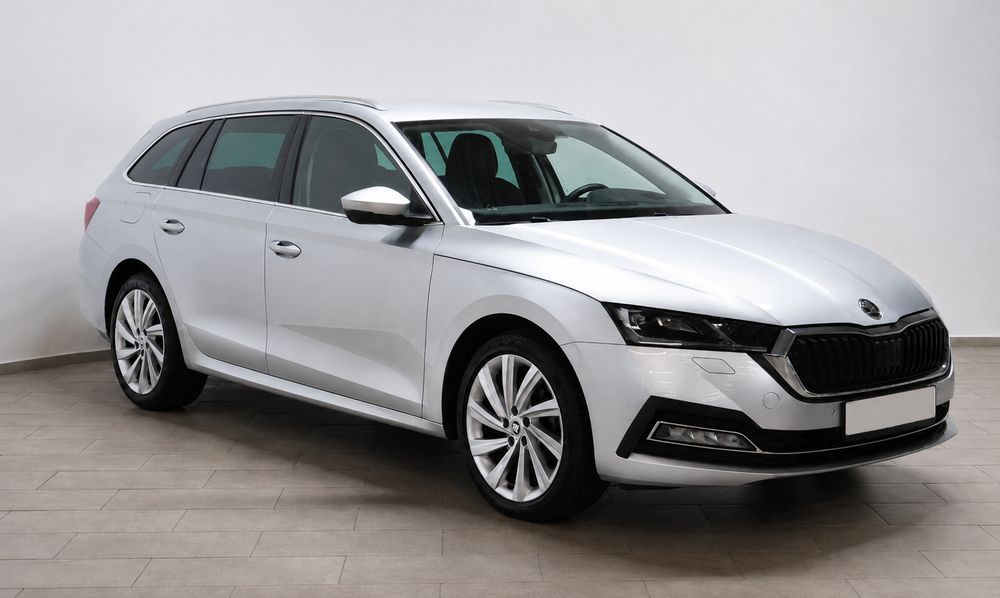 Skoda Octavia 2.0TDI/150cp First Edition, 16.500€+tva