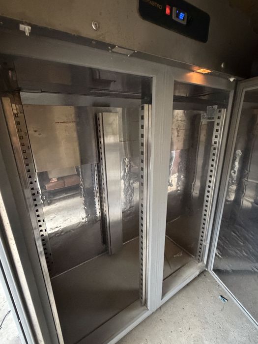 Congelator profesionar 1400 litri - 2 usi